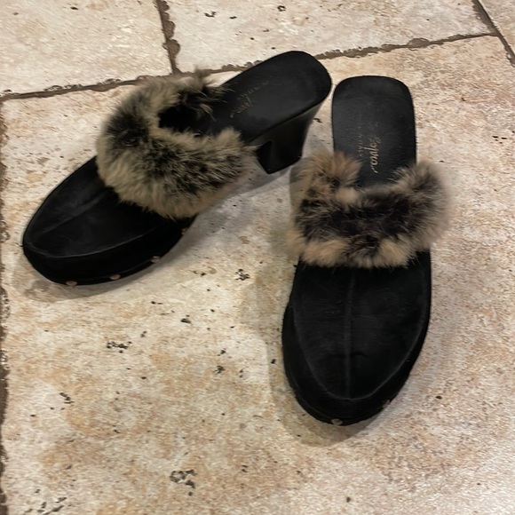 WHITE RABBIT FUR MULES main image 1
